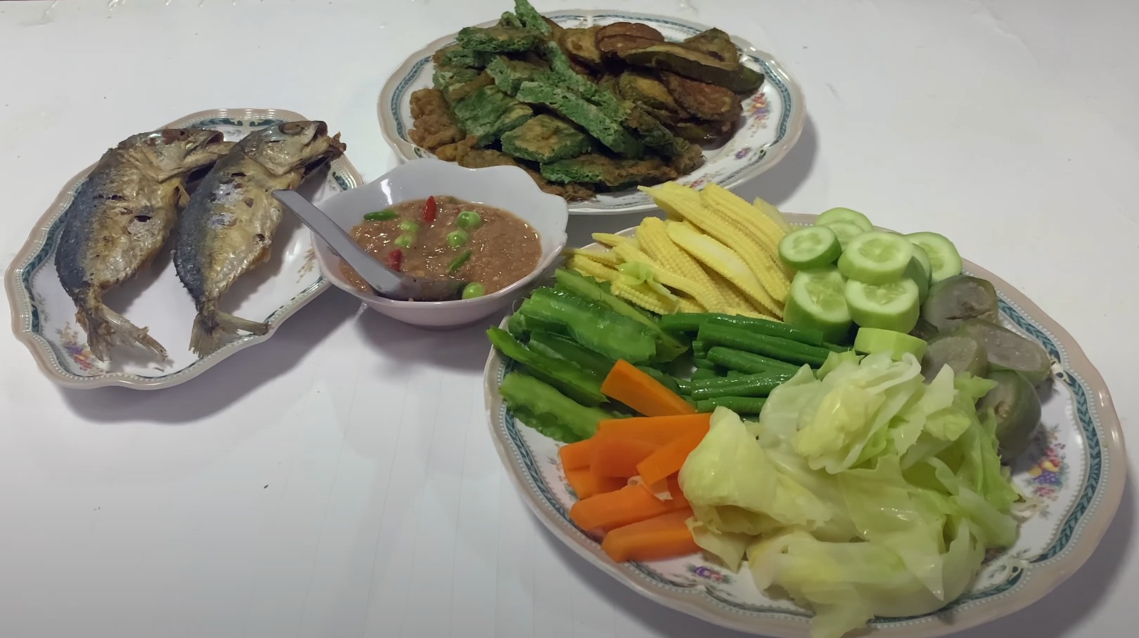 Resepi Sambal Belacan Thai lengkap dengan lauk yang wajib ada